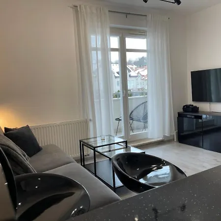 Modern Box Apartment Gdynia Exterior photo