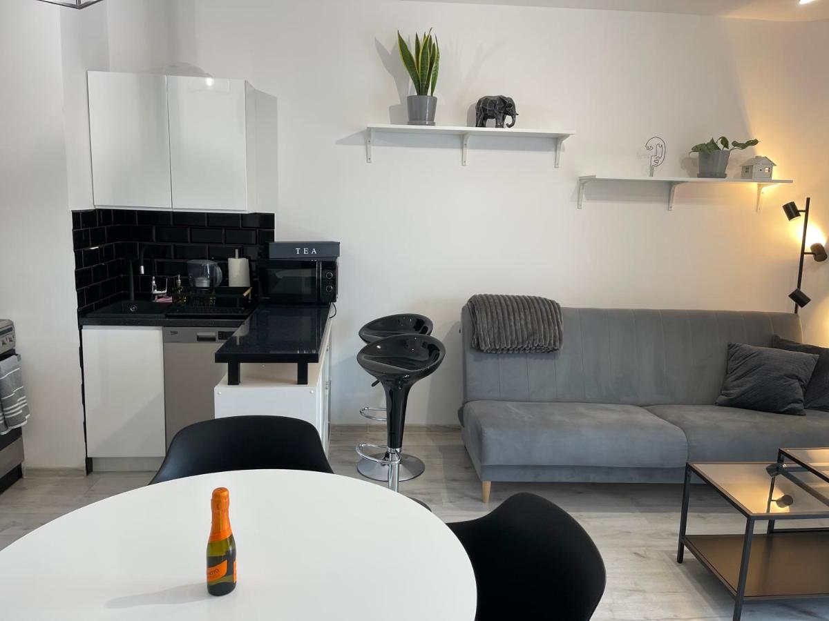 Apartment Modern Box